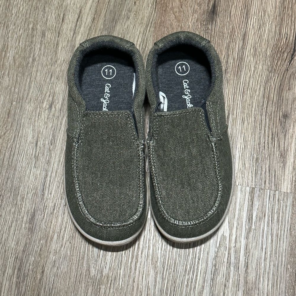 Toddler slip on loafers